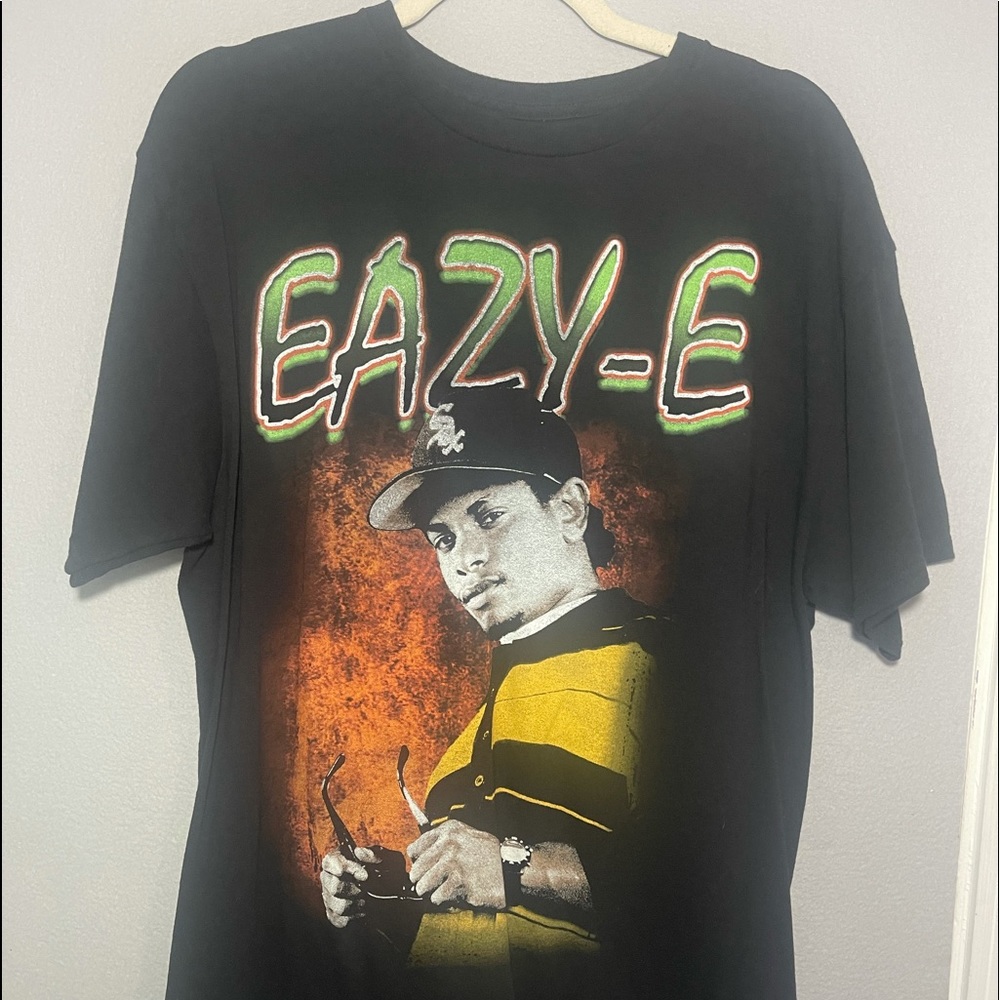 Eazy E  L OG shirt